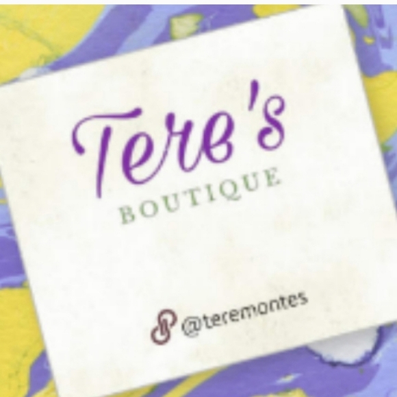 LAST ONE! new! Trending  bold cuff earrings - Picture 2 of 7